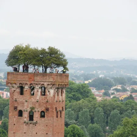 Locazione Turistica Glicine Casa vacanze Capannori
